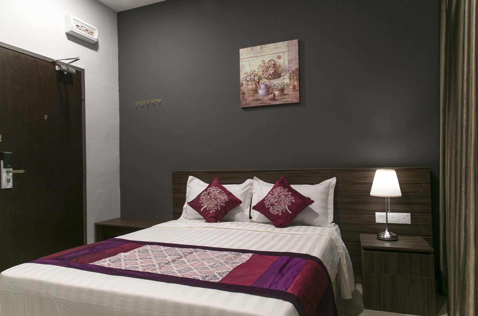 Lavana Hotel, Chinatown 2*
